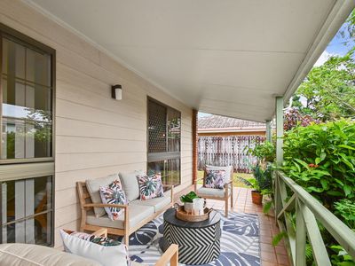 7 LEANNE CLOSE, Woree