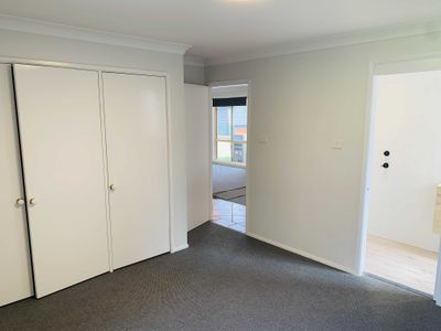 2 Bakeri Circuit, Warabrook