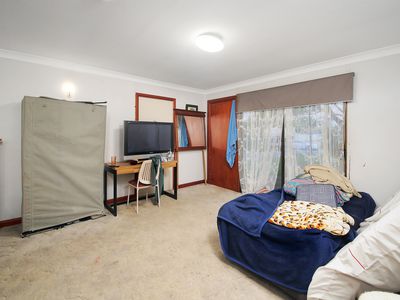 11 Galahad Street, Marsden