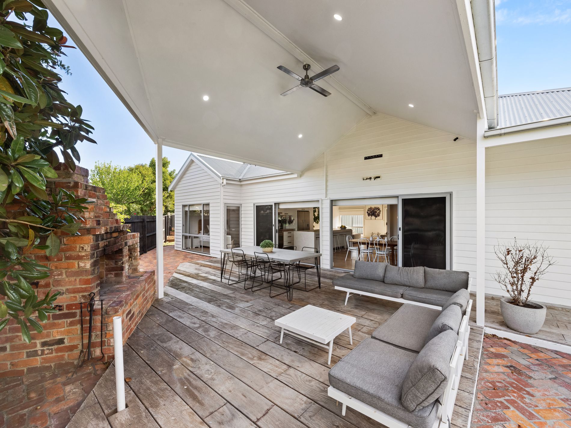 18 Cunninghame Street, Sale