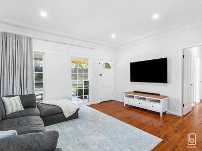 1 Swan Street, Kanwal