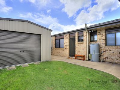 9 Sunset Avenue, Woodgate