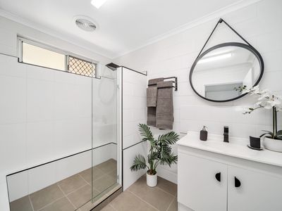 65 Lyndel Drive, Bayview Heights