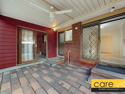 2 Wayside Court, Hampton Park
