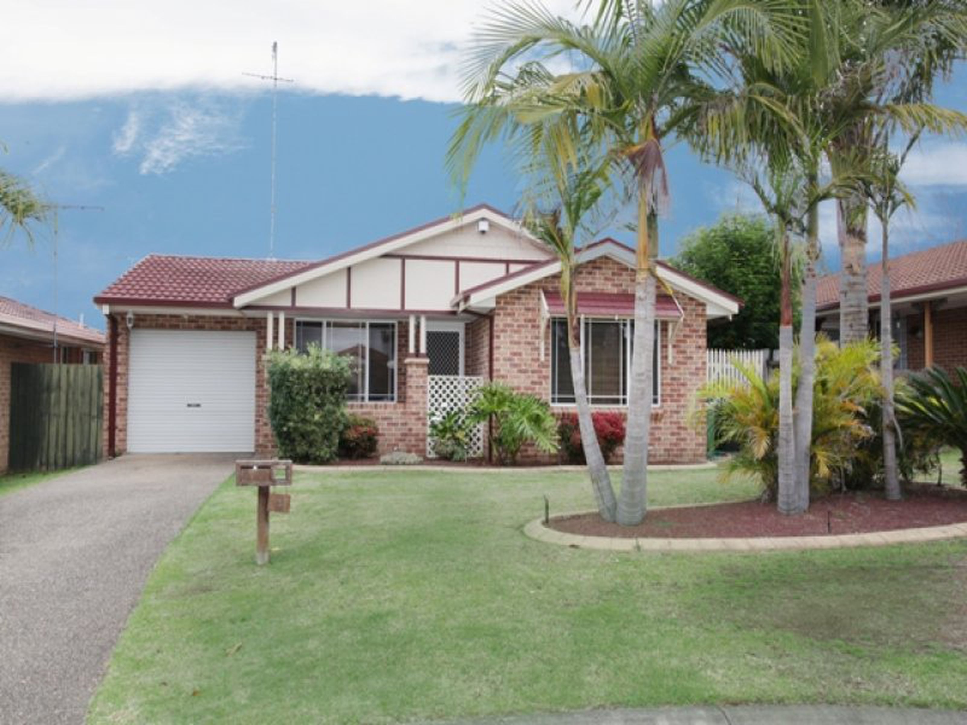 3 Bruckner Place, CLAREMONT MEADOWS