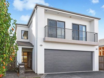 29 Grand Court, Fairy Meadow