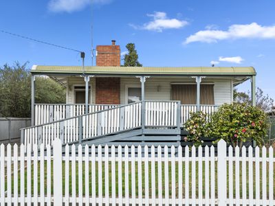 15 Perrin Street, Seymour