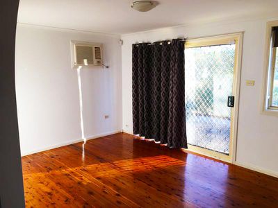 25 Chardonnay Avenue, Eschol Park