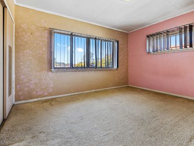 37 SUNNINGDALE AVE, Rochedale South