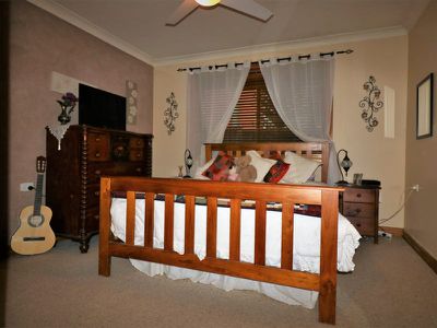 19 Redbank Rd, Seymour