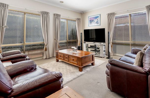 6 Marchmont Rise, Craigieburn