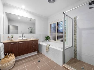 14 Darling Terrace, Wakerley