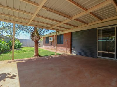 48 Etrema Loop, South Hedland