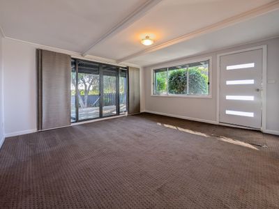 208 School Road, Beverford