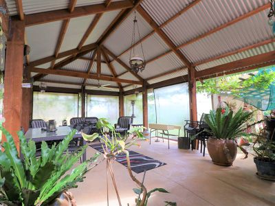 19 Corio St, Murchison