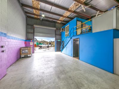 7 / 11 McDougall Road, Sunbury