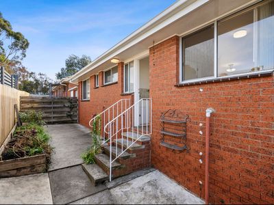 2 / 15 Bostock Avenue, Manifold Heights