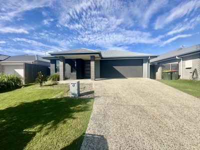 17 Langland Circuit, Walloon