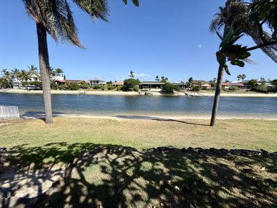 54 Markeri Street, Mermaid Waters