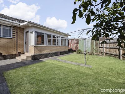 19-21 Donald Street, Footscray