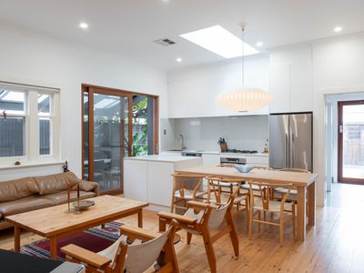 28A Regent Street, Kensington