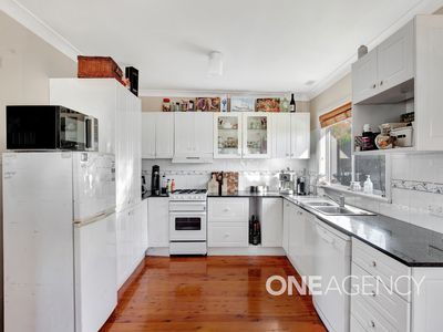 9 Albatross Road, Nowra