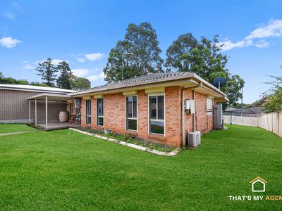 17 & 17a Eskdale Close, Narellan Vale