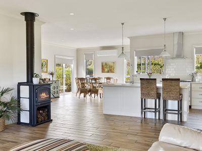 6 Bush Pea Drive, Seymour