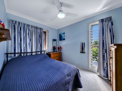 27 Sunstone Street, Manly West