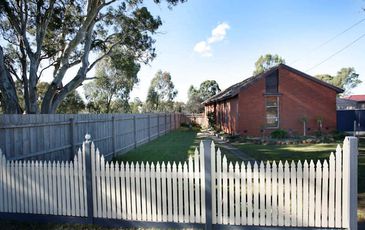 14 Silvan Grove, Hampton Park