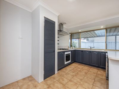 16 Charente Close, Port Kennedy