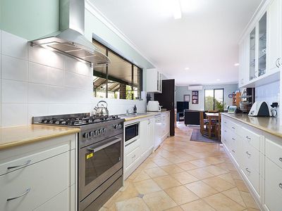 100 Sydenham Road, Doubleview