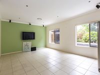 62 Ellendale Circuit, Eight Mile Plains