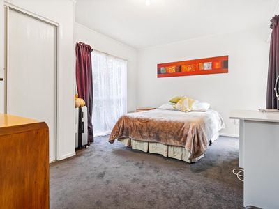 68 Woodside Road, Massey