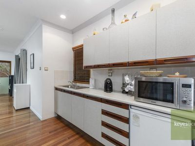 51 Gilbert Crescent, Castle Hill