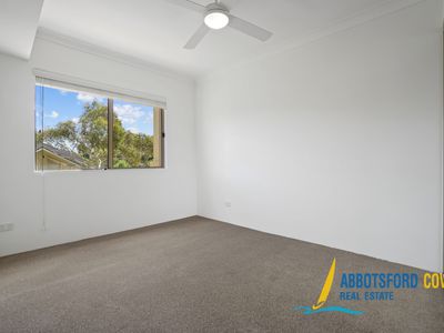 15 / 1 Blackwall Point Road, Abbotsford
