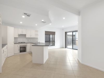 1 / 1653 Golden Grove Road, Greenwith