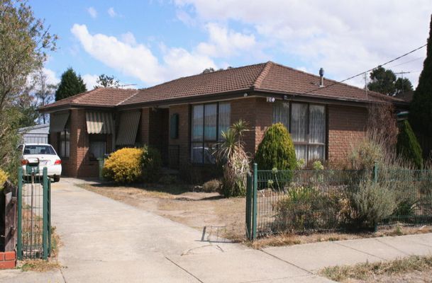 17 Millburn Place, Craigieburn