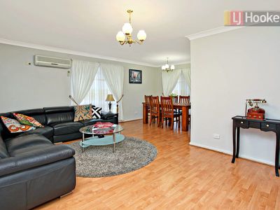 41A Antique Crescent, Woodcroft