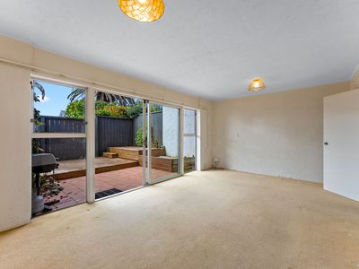 3/20-22 Maritime Terrace, Birkenhead