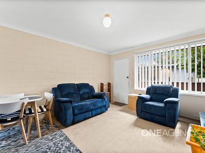 2 / 9 Rosewood Street, Albion Park Rail