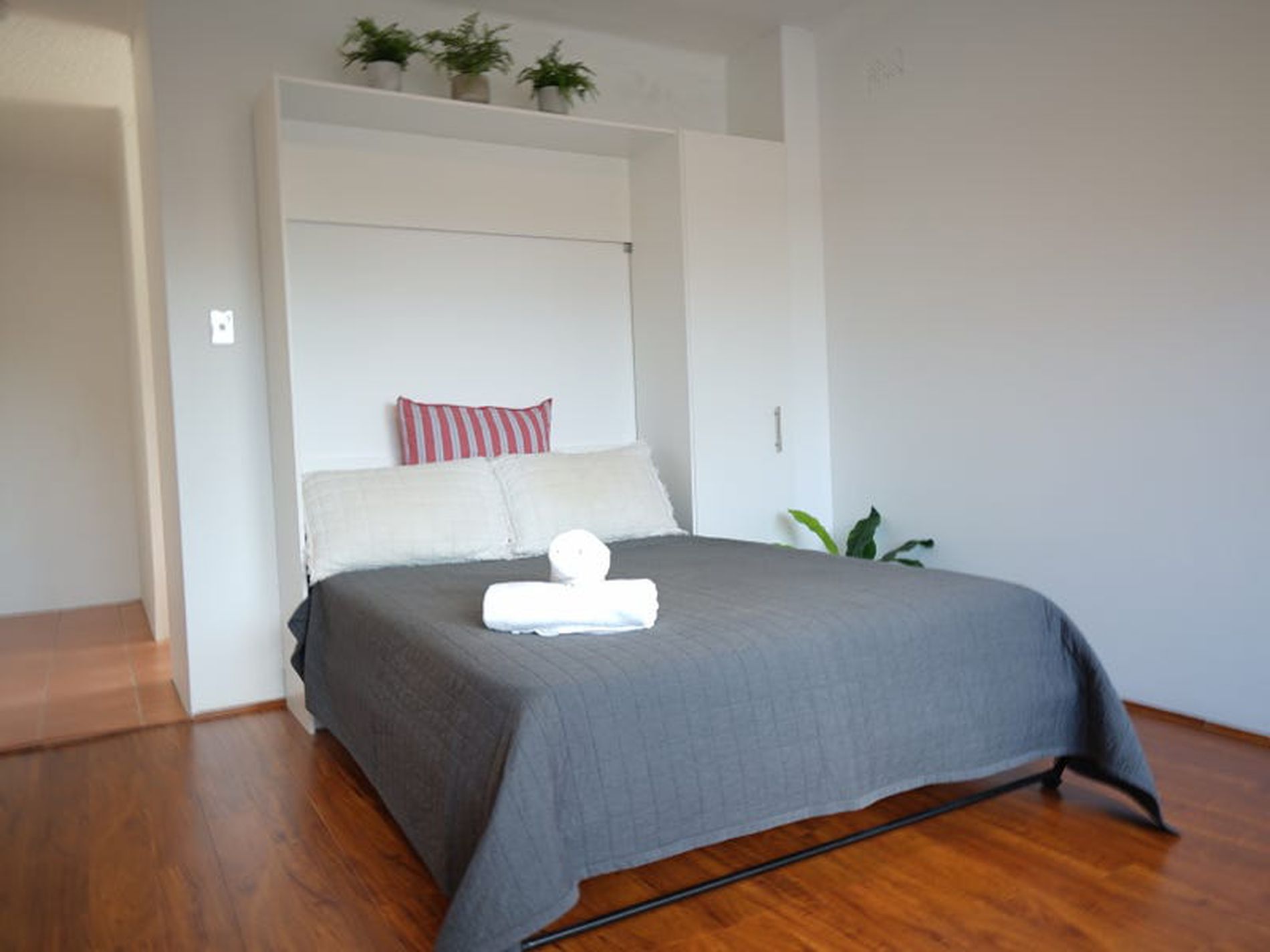 7 / 3 Rayner Street, Lilyfield