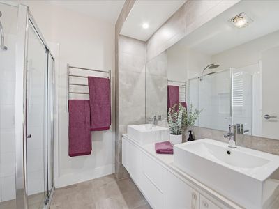 54 Lincoln Drive, Orangeville