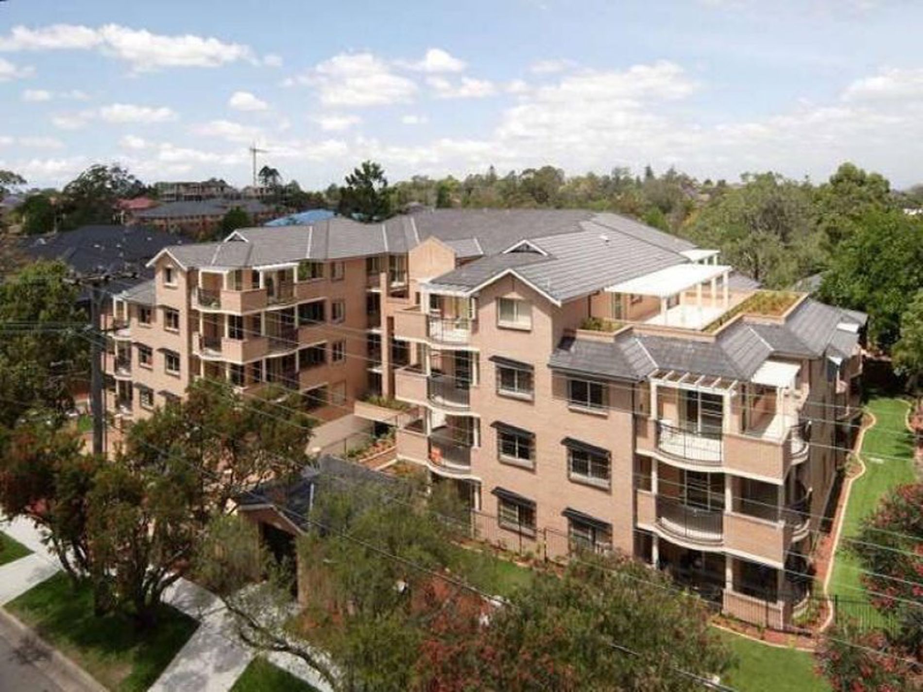 16 / 49-55 Cecil Avenue, Castle Hill