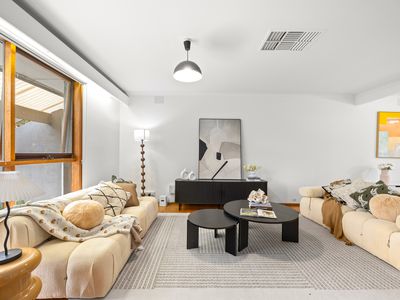 1 Cardinal Close, Mill Park