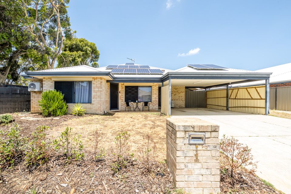 1 Kookynie Loop , Baldivis