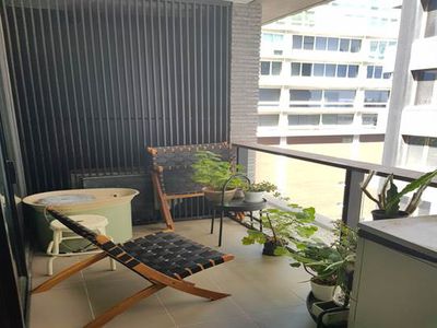 605 / 70 Queens Road, Melbourne