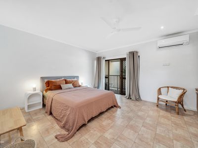 2 / 28 Mimosa Street, Holloways Beach