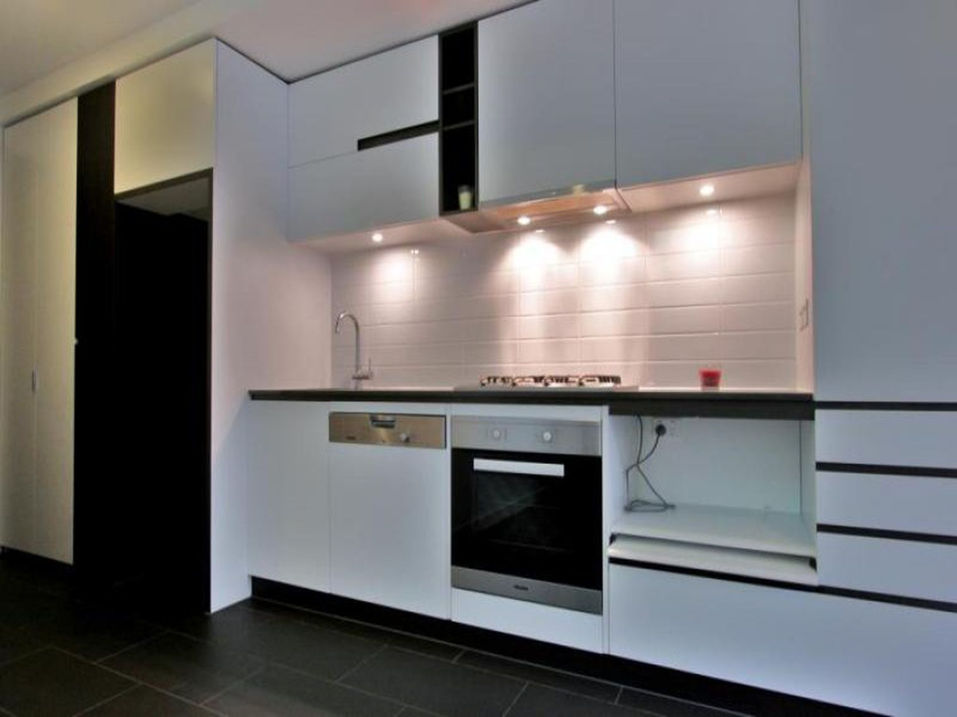 602 / 229 Toorak Road, South Yarra