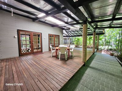 18 East Street, Bloomfield